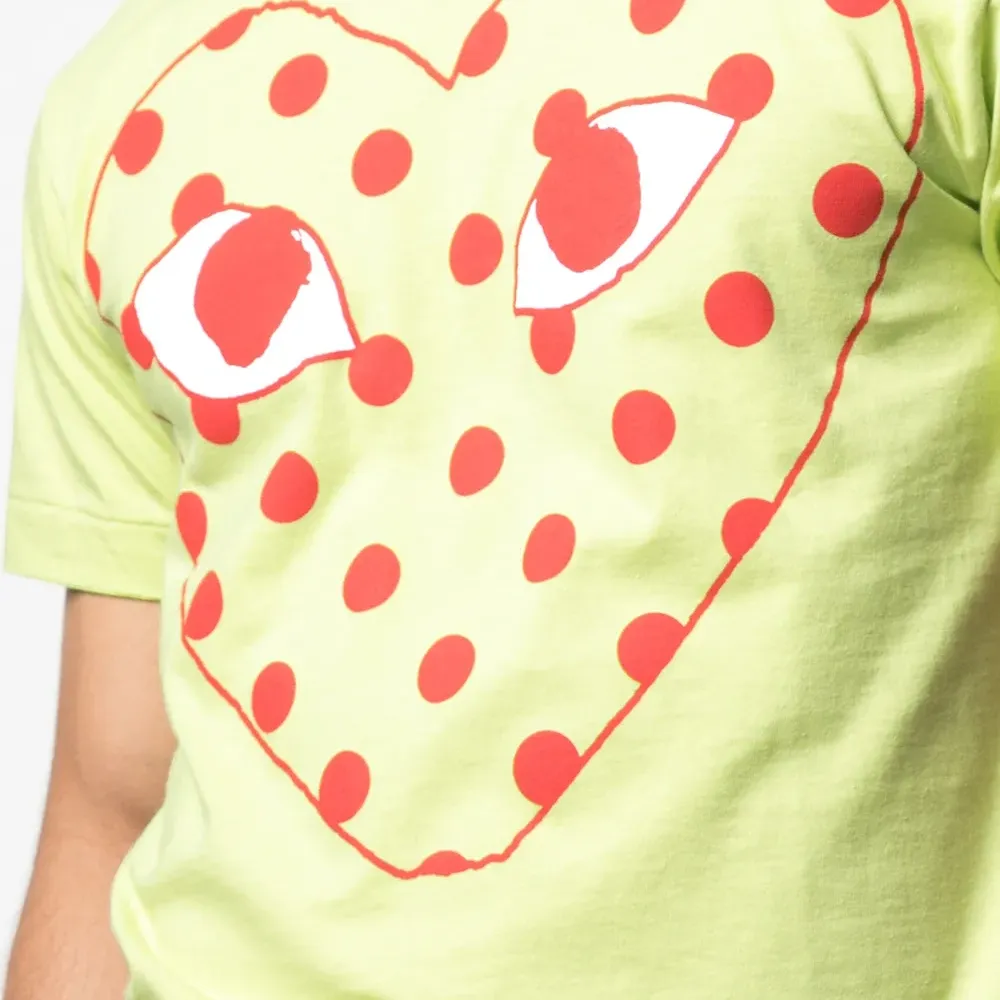 Футболка с логотипом