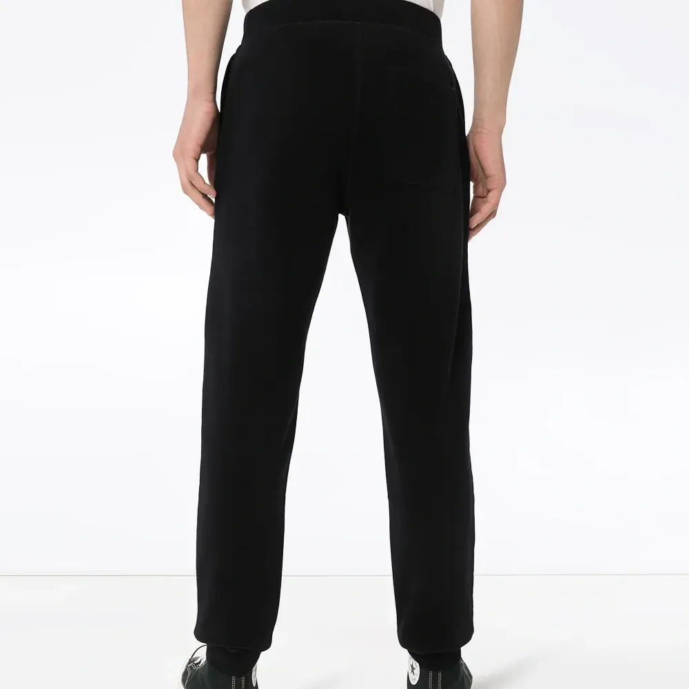 Спортивные брюки