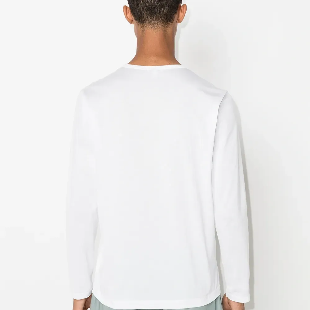 Топ с длинными рукавами