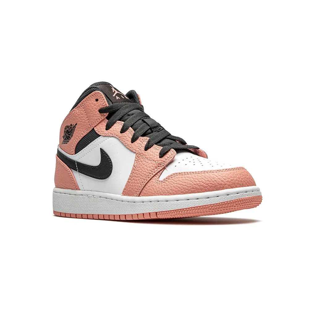 Кроссовки Air Jordan 1 Mid Кроссовки Air Jordan 1 Mid