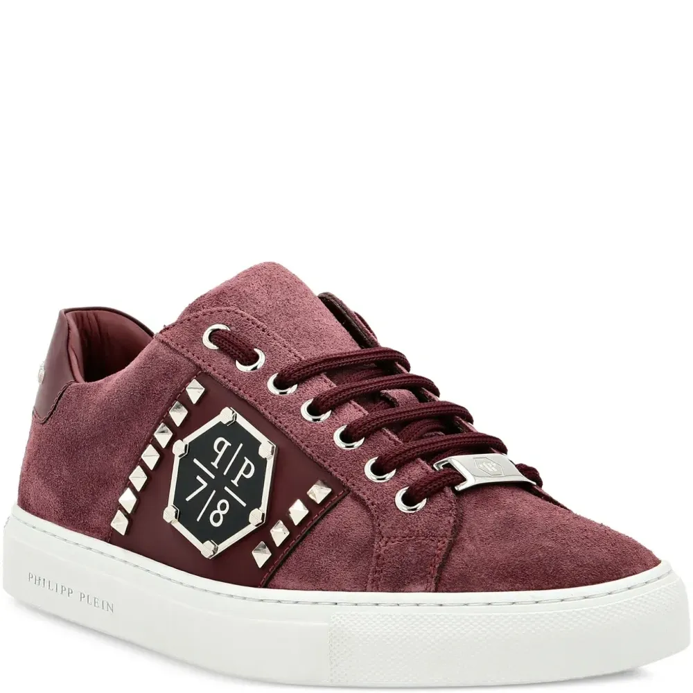 Кеды с заклепками Кеды с заклепками