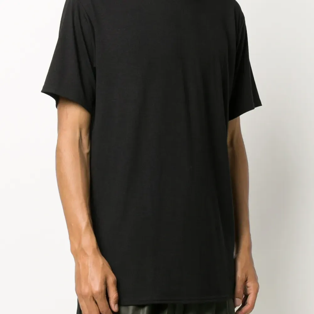 Футболка с короткими рукавами