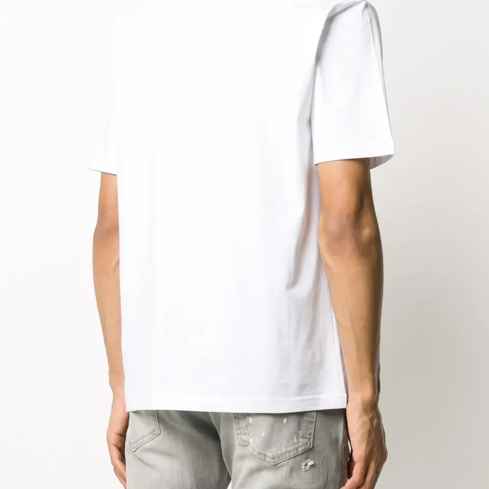 Футболка с круглым вырезом и логотипом