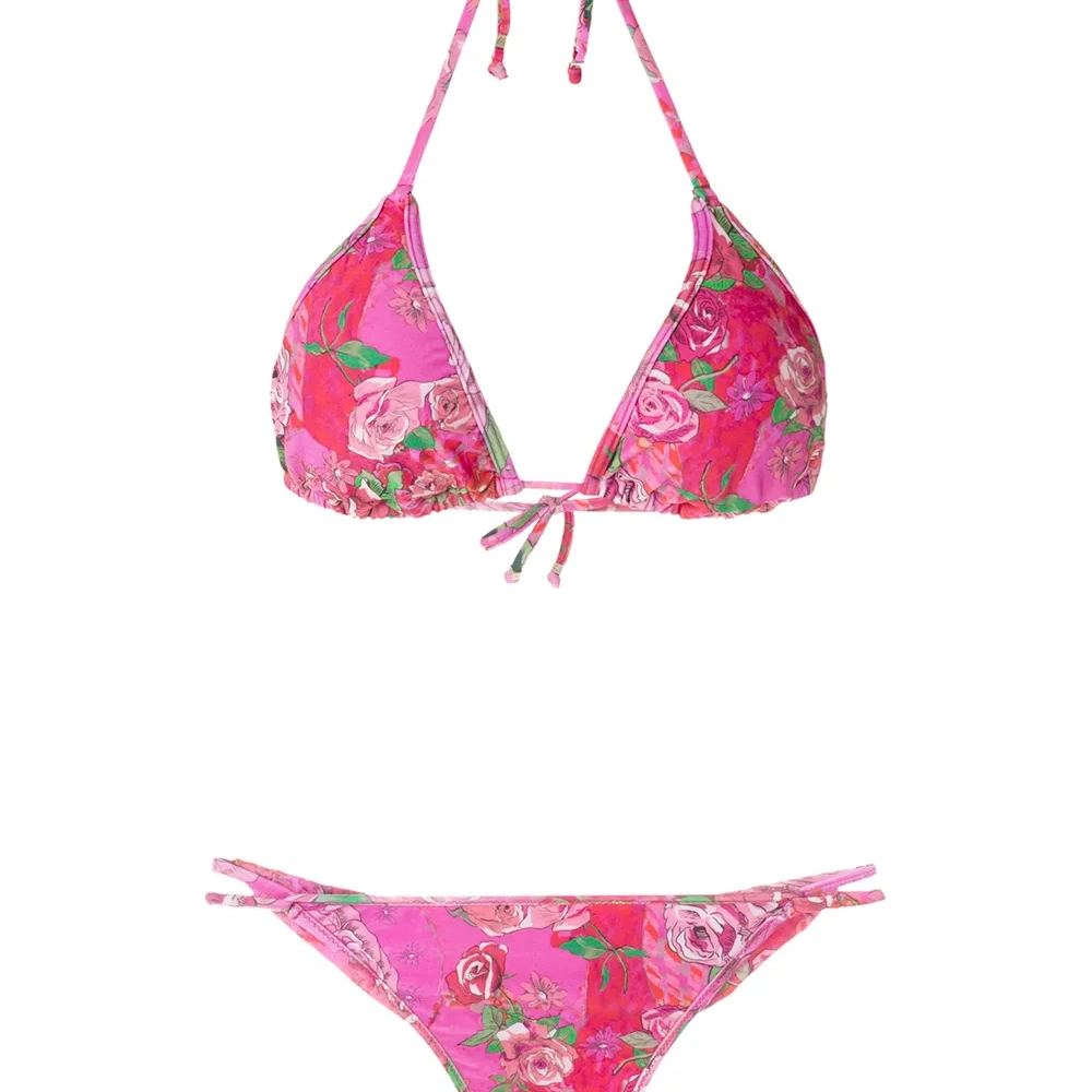 Бикини с принтом и треугольными чашками Бикини с принтом и треугольными чашками