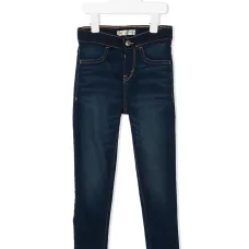 Джинсы кроя слим