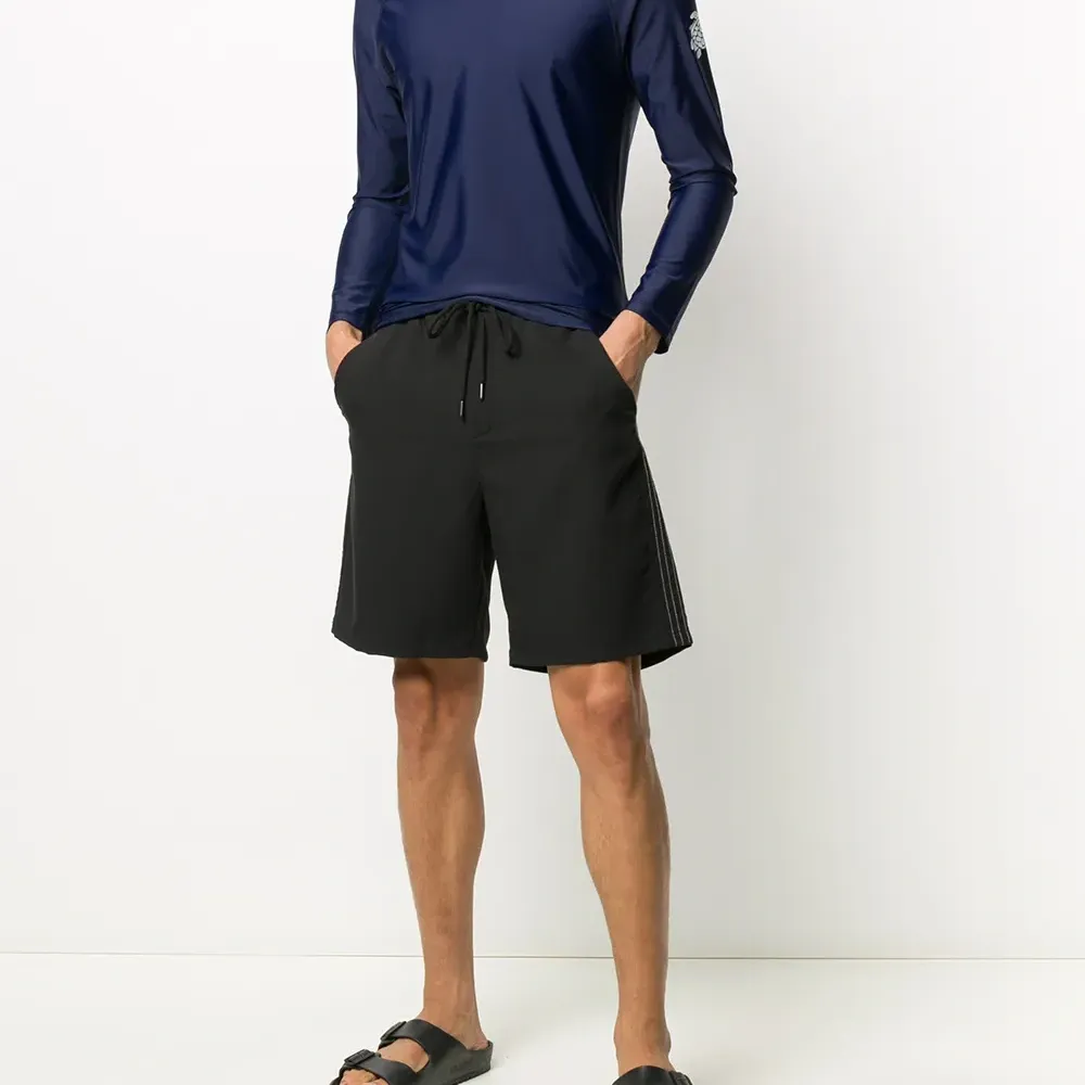 Топ с длинными рукавами