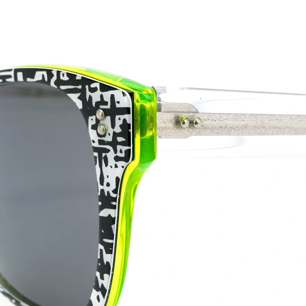 Солнцезащитные очки M1161 в квадратной оправе