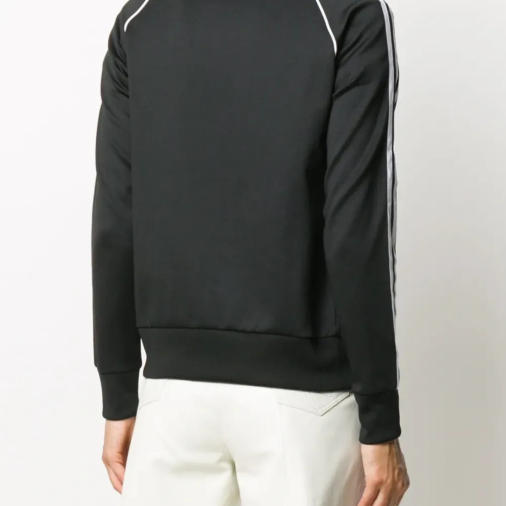 Спортивная толстовка на молнии Спортивная толстовка на молнии