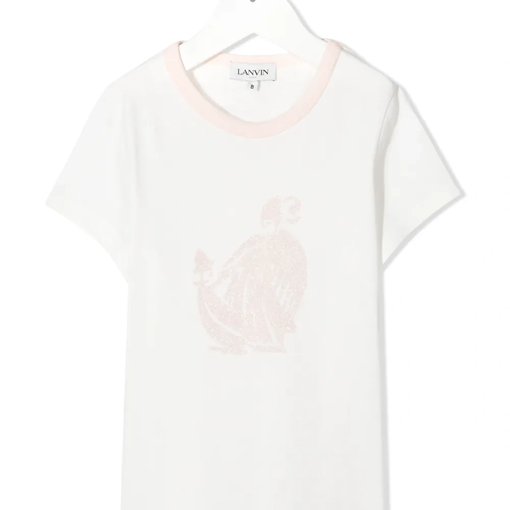 Футболка с короткими рукавами и вышивкой