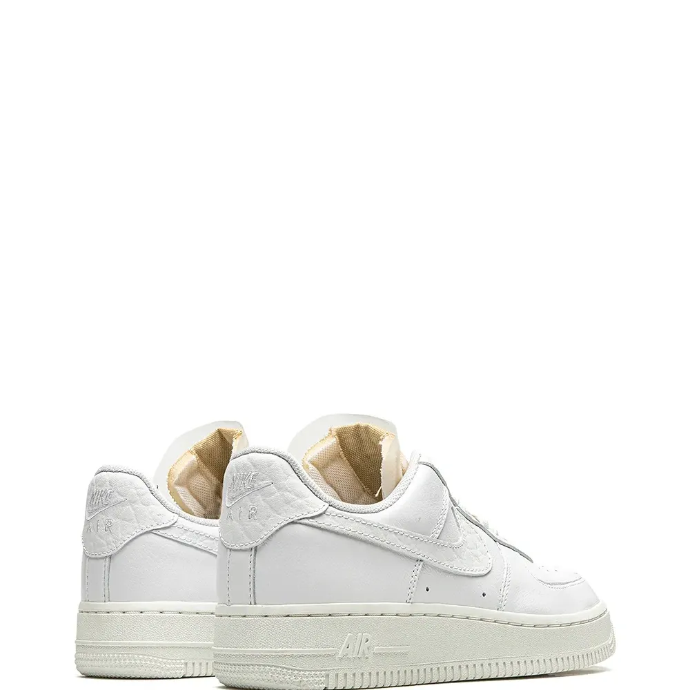 Кроссовки Air Force 1 LX