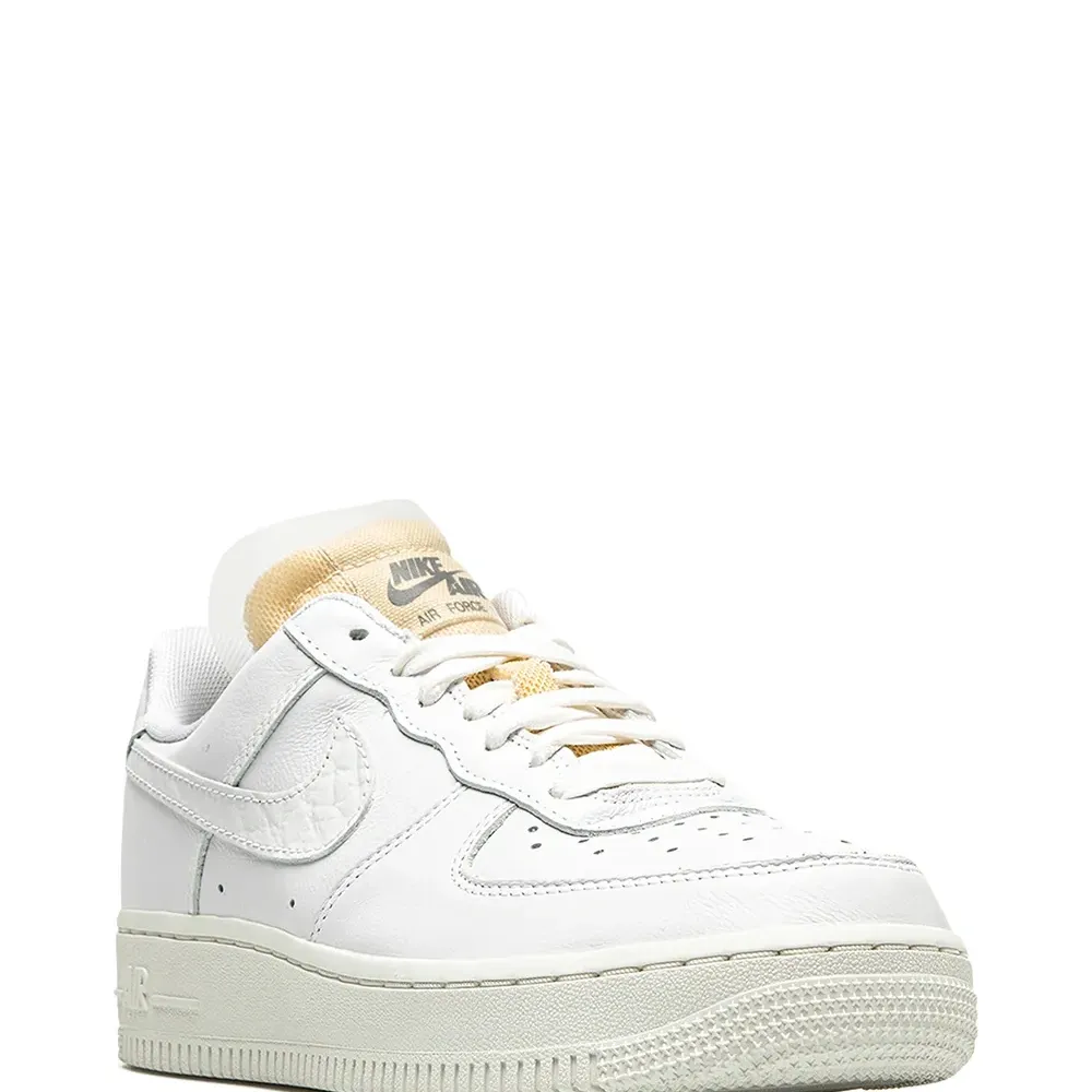 Кроссовки Air Force 1 LX