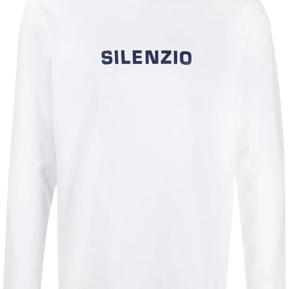 Футболка с длинными рукавами и логотипом