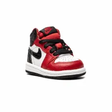 Кроссовки Air Jordan 1 High Retro TD Кроссовки Air Jordan 1 High Retro TD
