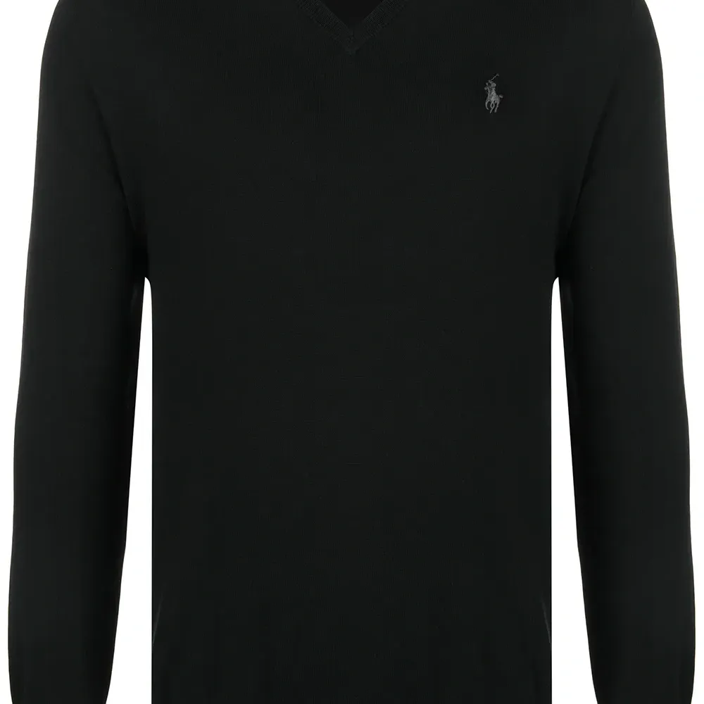 Джемпер с вышитым логотипом