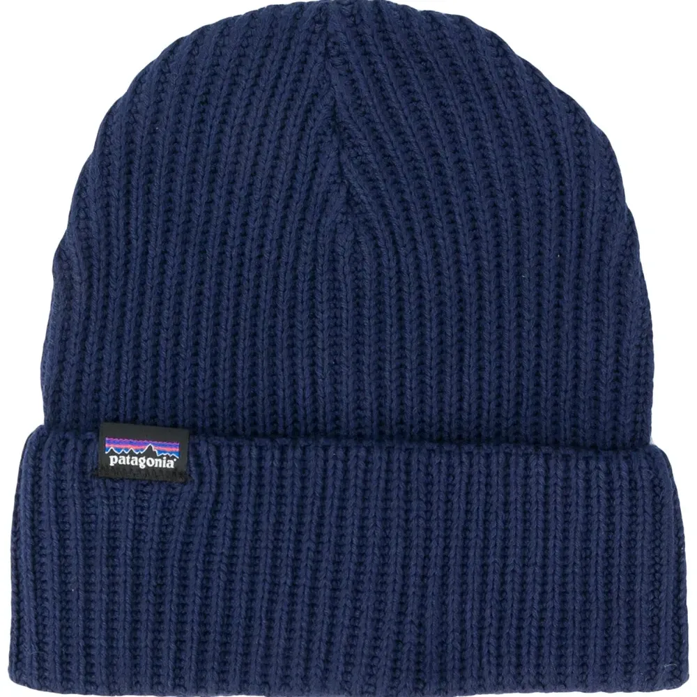 Шапка бини в рубчик