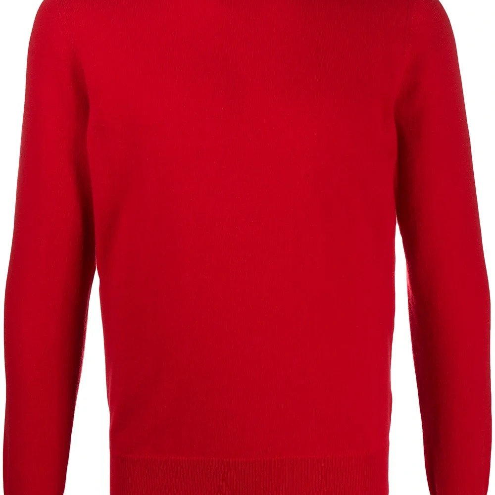 Свитер с круглым вырезом