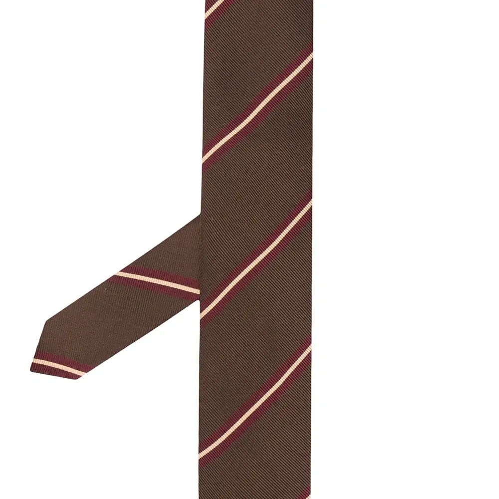 Галстук в полоску