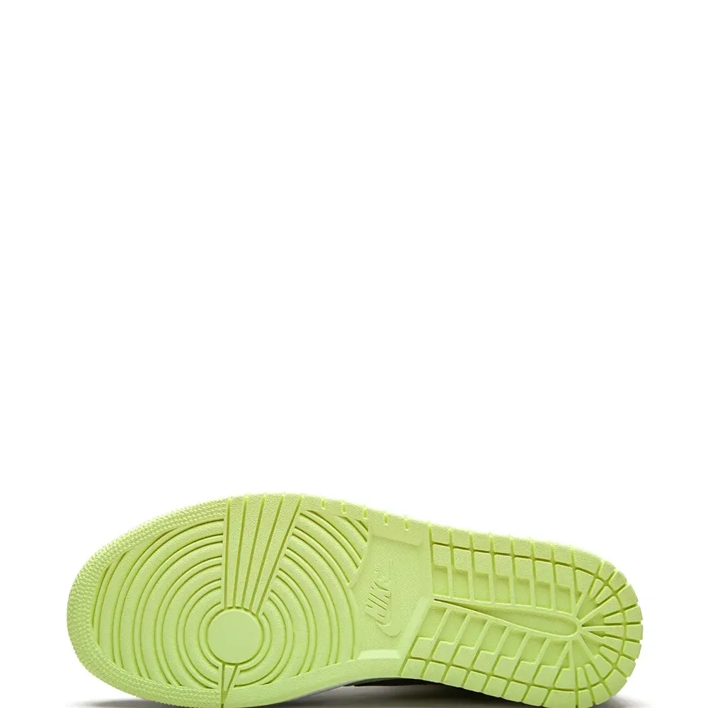 Кроссовки Air Jordan 1 Mid SE