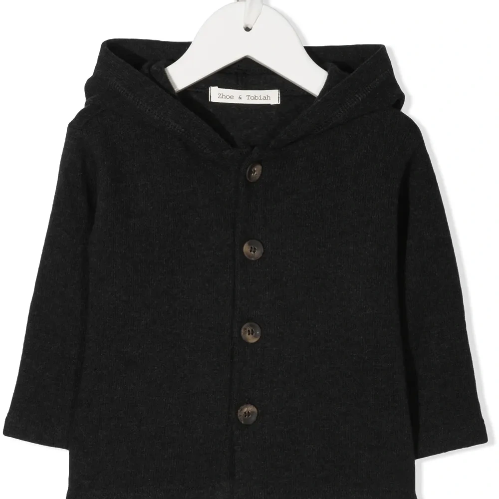 Куртка с капюшоном и кисточкой