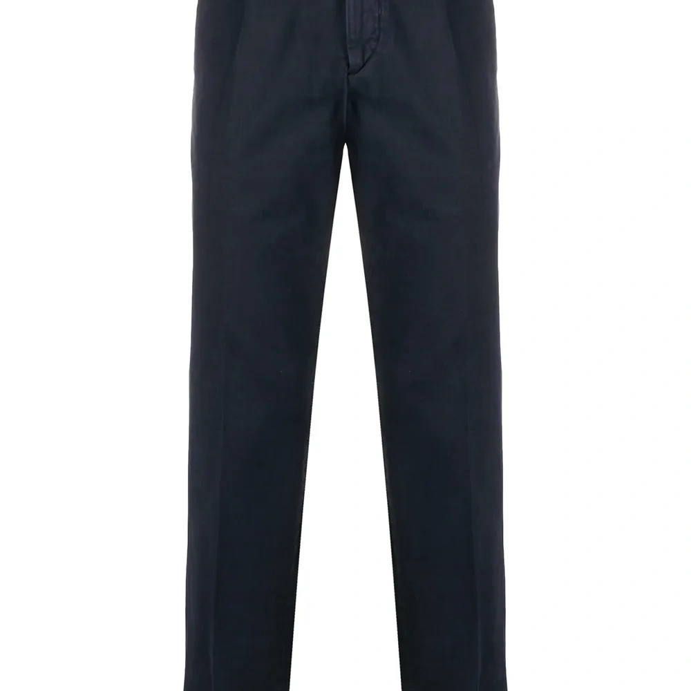 Прямые брюки со складками