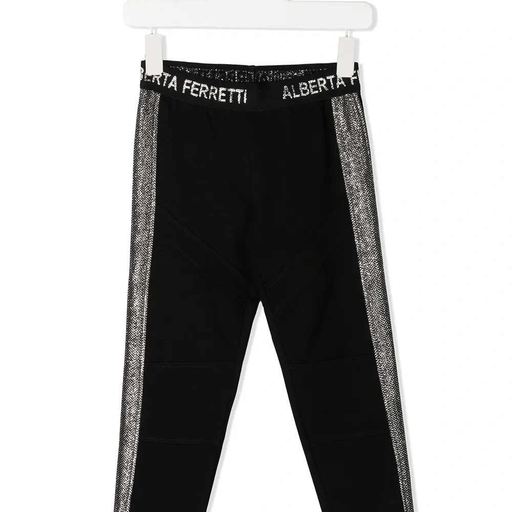 спортивные брюки с лампасами