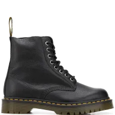 Ботинки на шнуровке