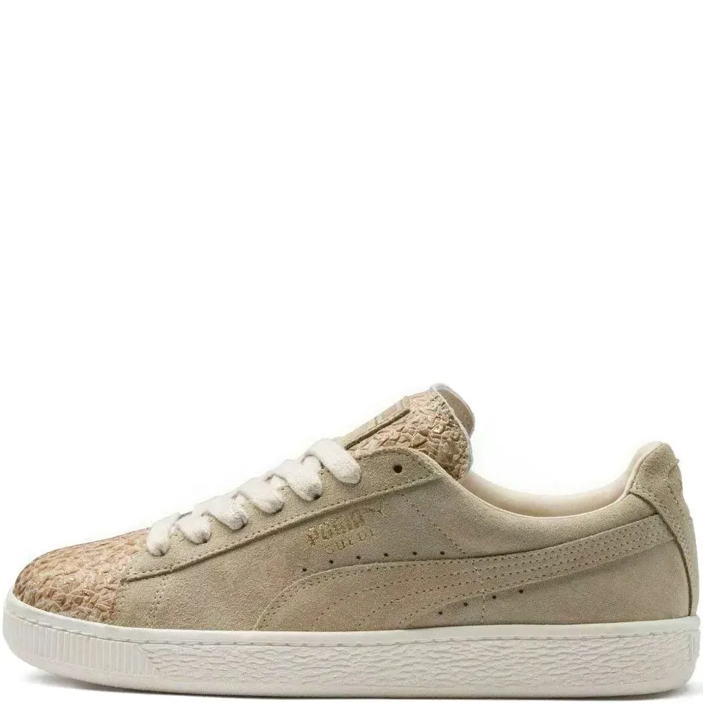 Кожаные кроссовки из замши