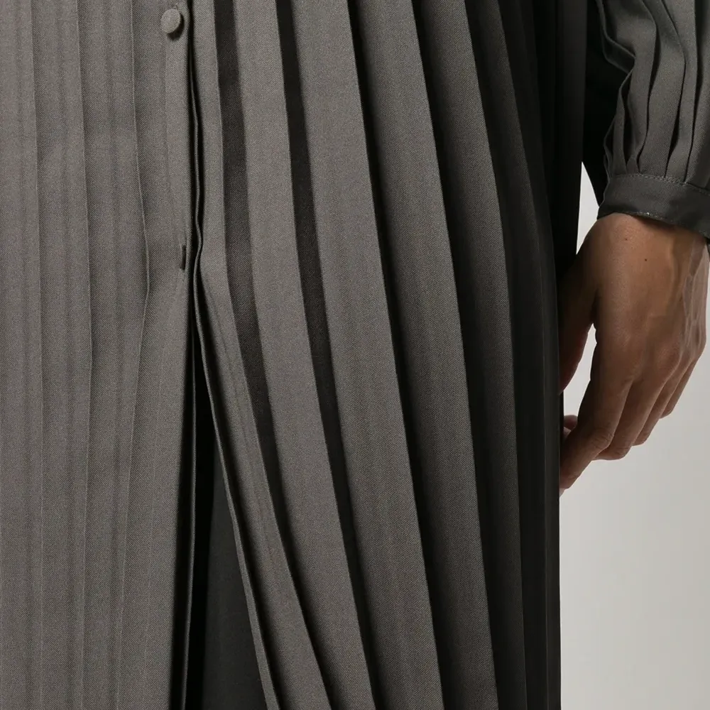 Плиссированное платье миди