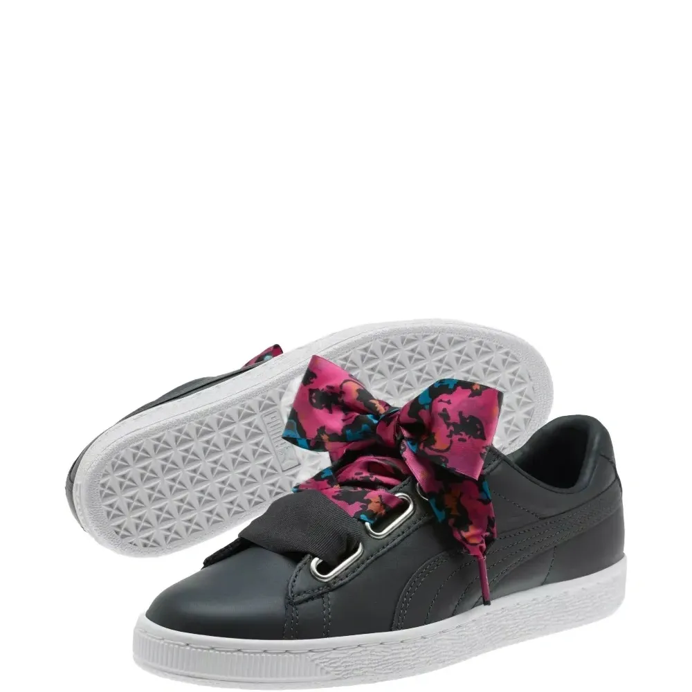 Кожаные кроссовки с атласным бантом