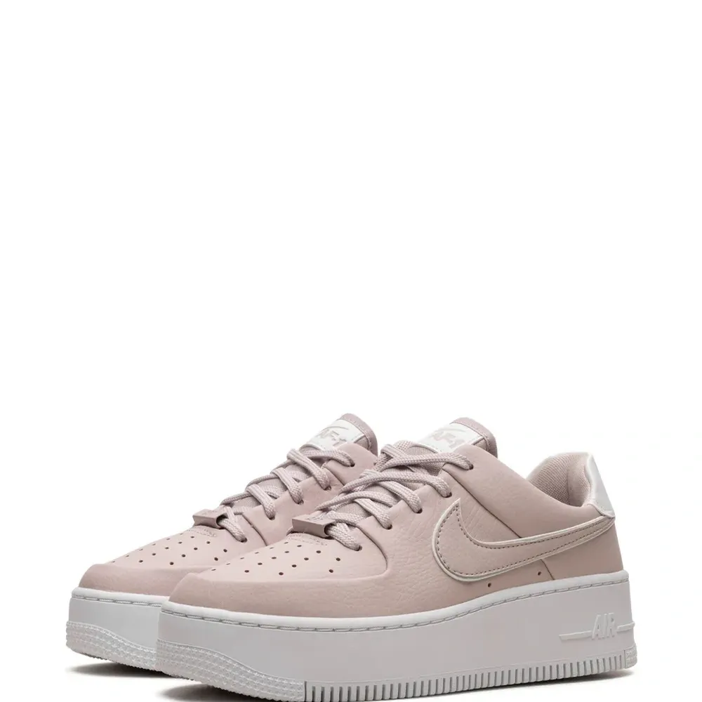 Кроссовки Air Force 1 Sage Low