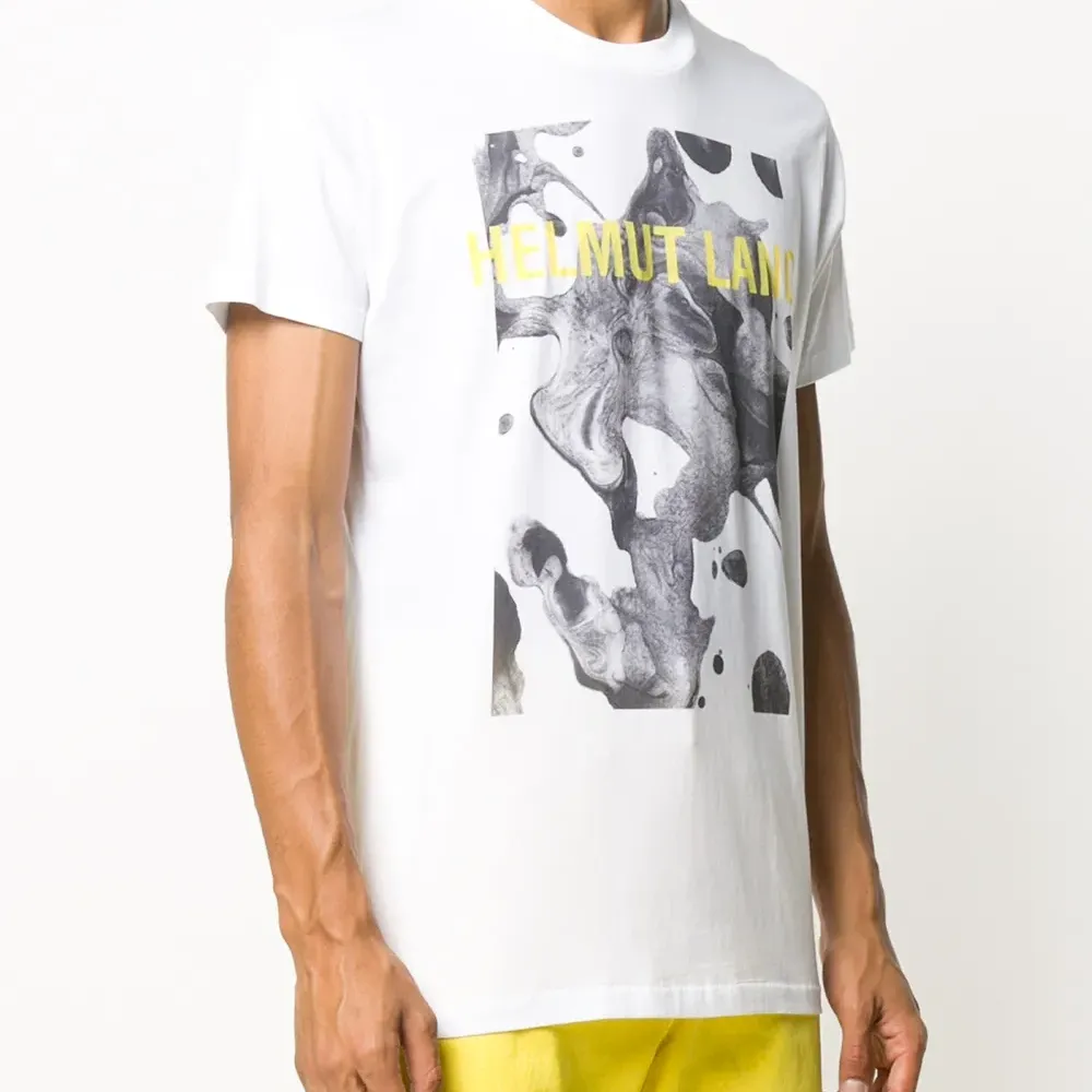 Футболка с короткими рукавами и логотипом