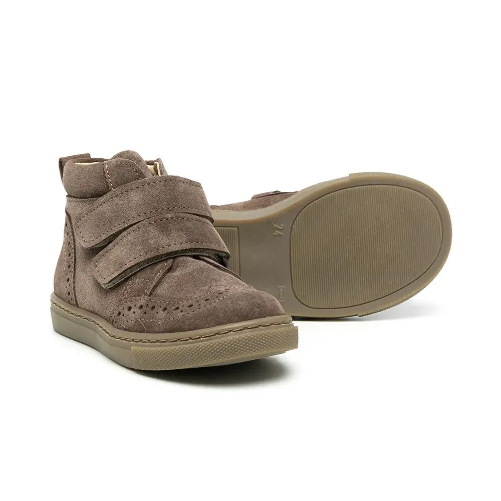 Ботинки с ремешками