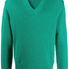 Джемпер с V-образным вырезом