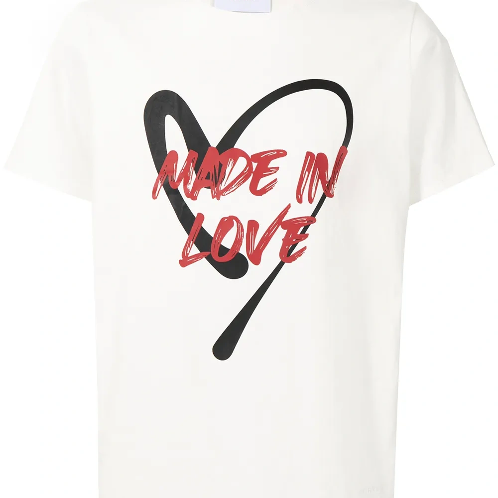 Футболка с короткими рукавами и надписью Футболка с короткими рукавами и надписью