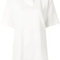 Футболка с вырезом сзади