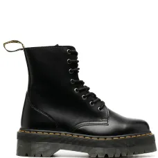 Массивные ботинки на шнуровке