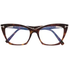 Очки в оправе 'кошачий глаз'