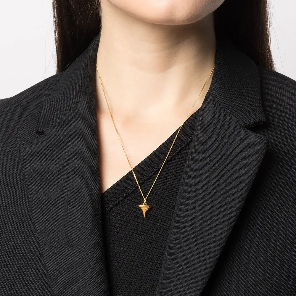 Колье с подвеской