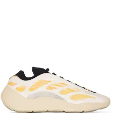 Кроссовки YEEZY 700 V3 Safflower Кроссовки YEEZY 700 V3 Safflower