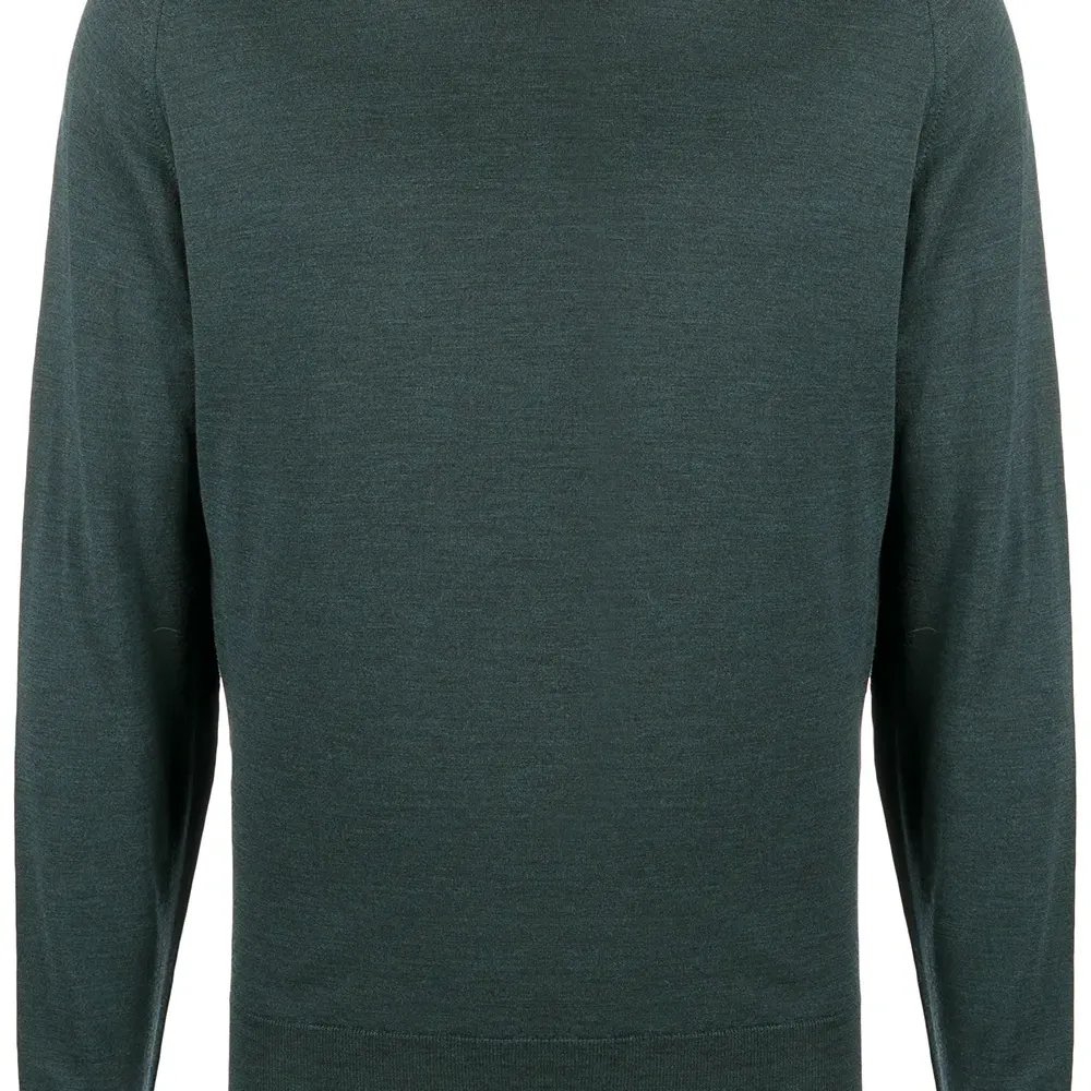 Джемпер с круглым вырезом