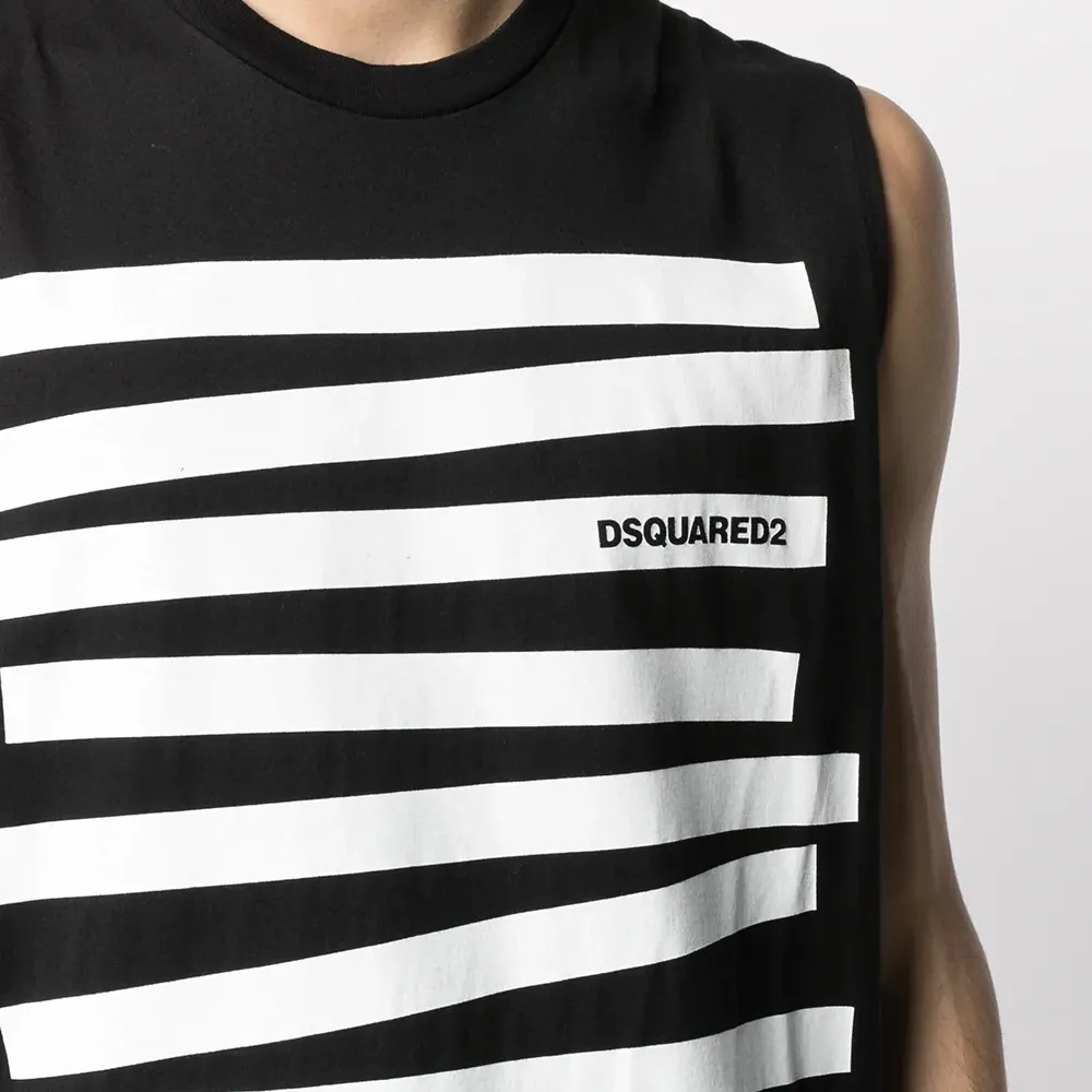 Топ с полосками и логотипом