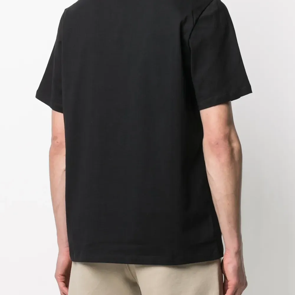 Футболка с логотипом