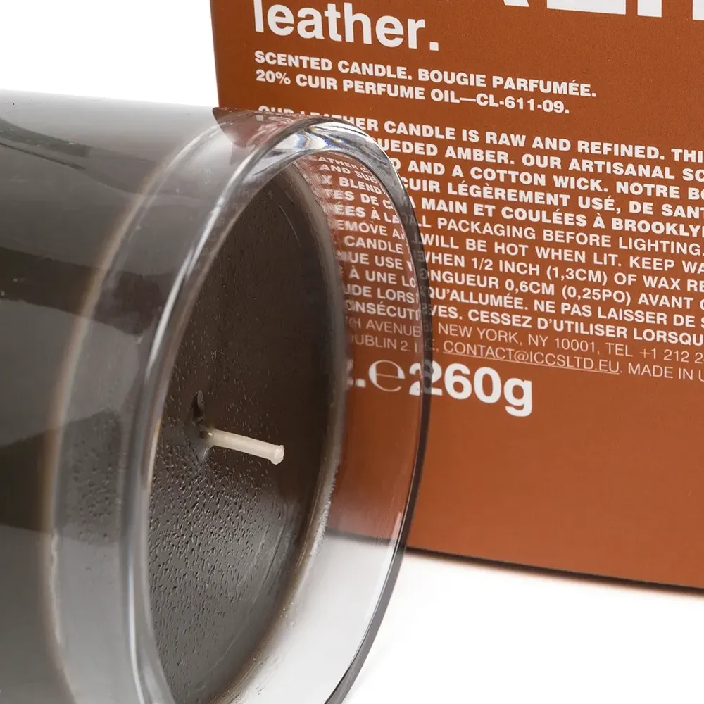 Ароматическая свеча Leather