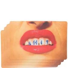 Набор из четырех настольных ковриков с графичным принтом