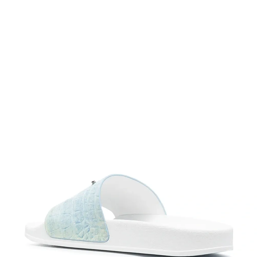 шлепанцы с логотипом