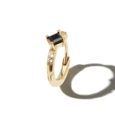 Серьга-кольцо из желтого золота с сапфиром