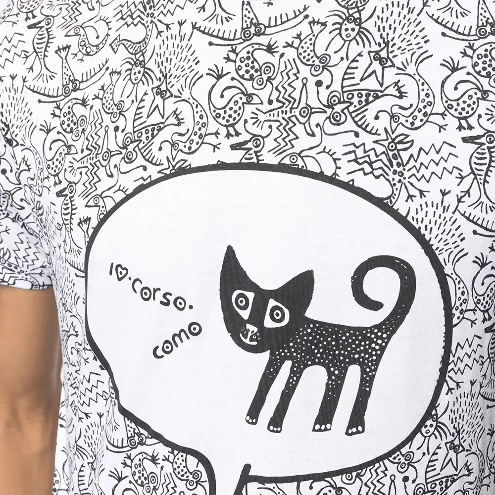 Футболка с короткими рукавами и графичным принтом