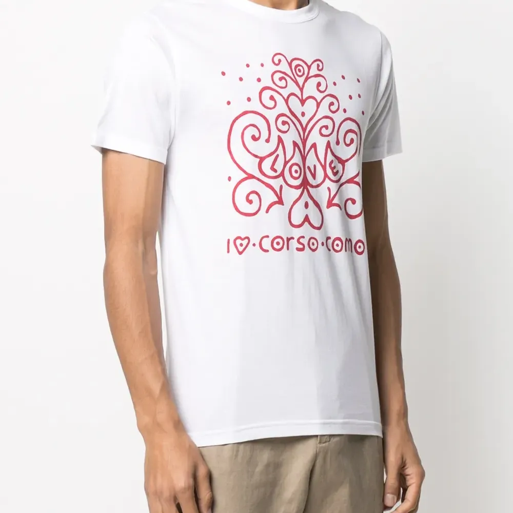 Футболка с короткими рукавами и логотипом