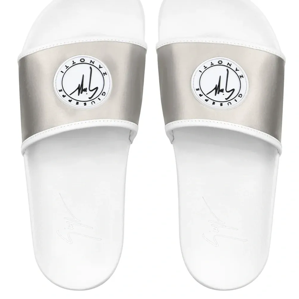 Шлепанцы Brett