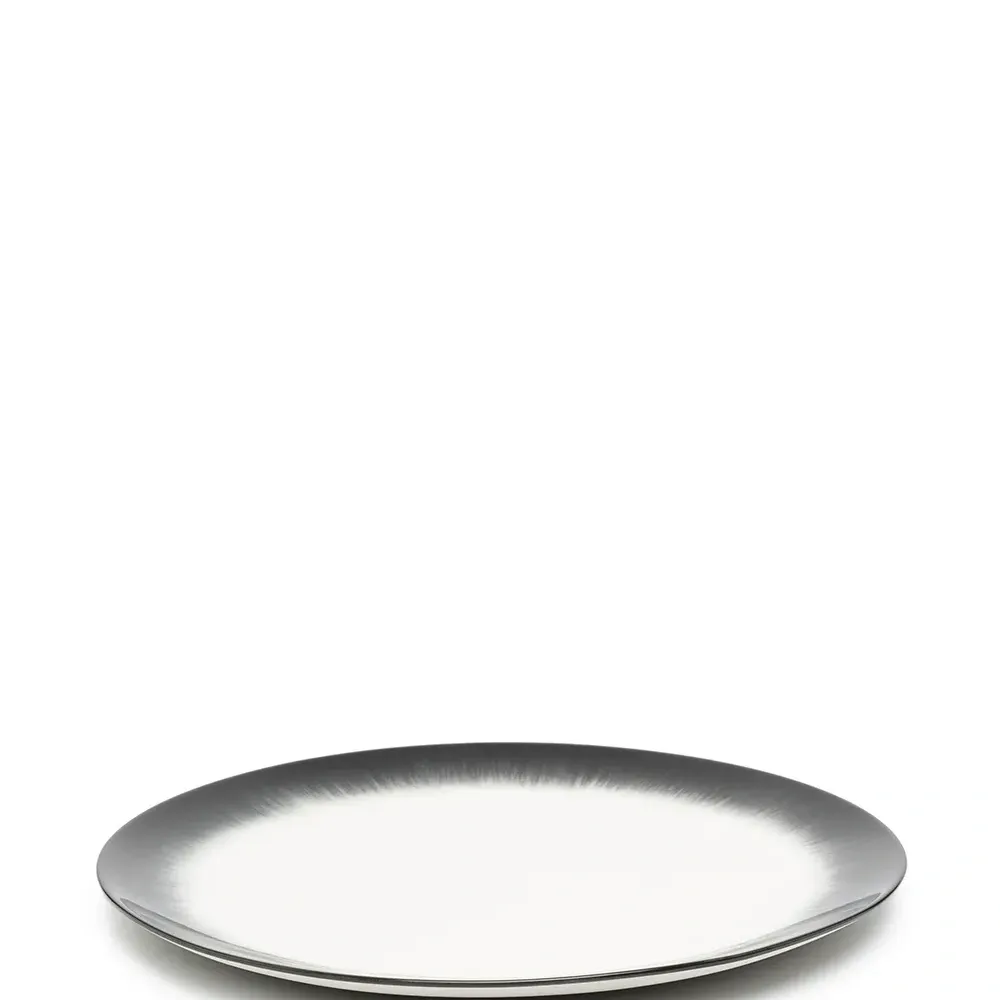 Набор из двух керамических тарелок